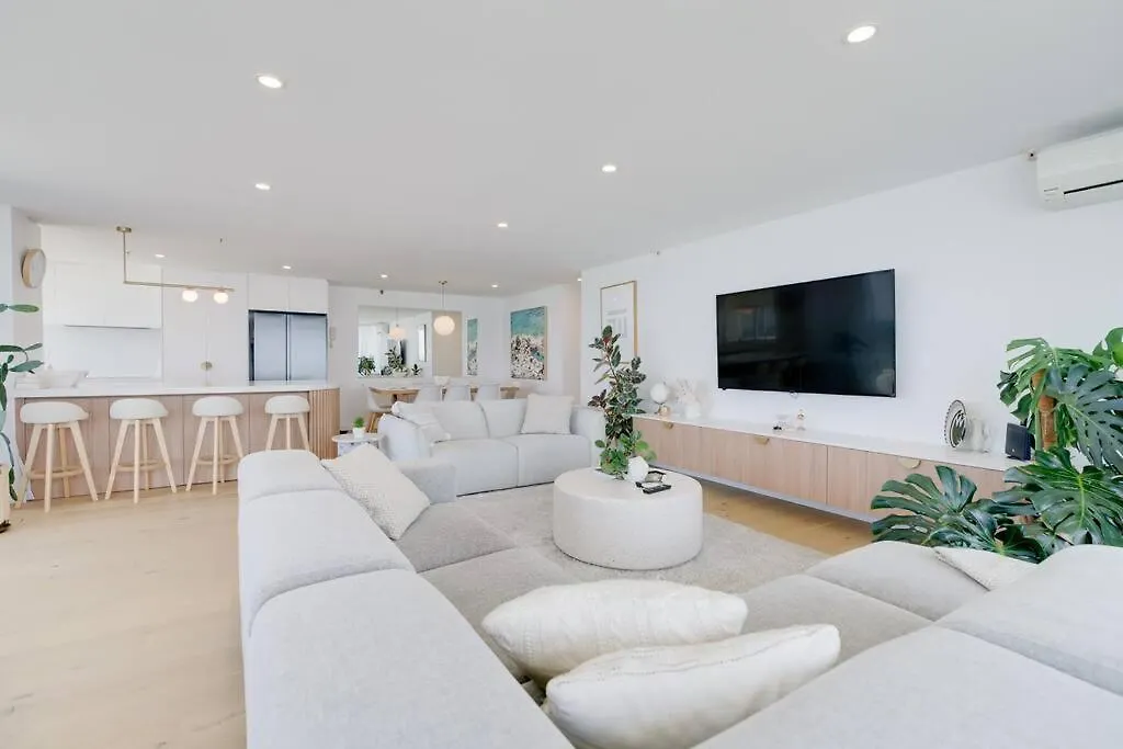 Exceptional 2-Br Oceanfront In Heart Of Gold Coast Apartamento Austrália